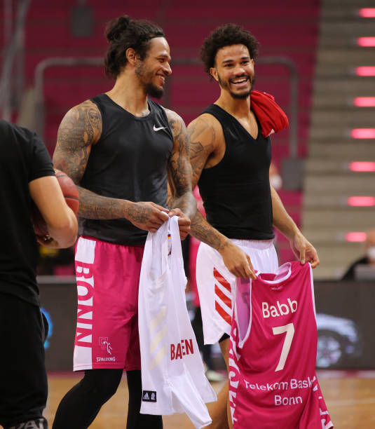 也能成为年 也能成为年